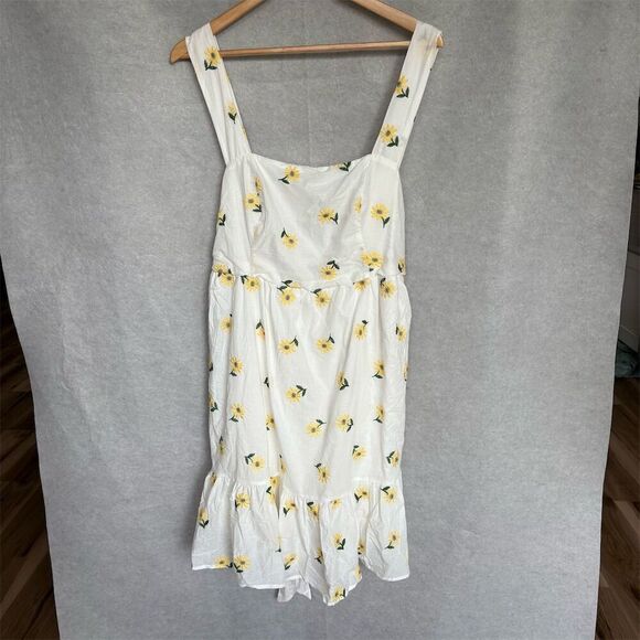 Forever 21+ Women's 0X White Embroidered Daisy Print Tie-Back Mini Length Dress - Picture 1 of 5